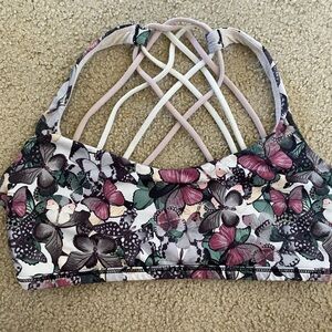 Lululemon, free to be wild sports bra, size 8, excellent condition